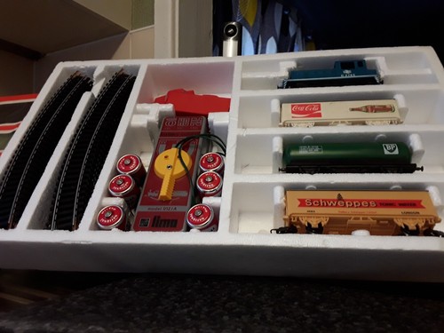 Seltenes Vintage H0 Lima Zugset unbenutzt, hat sogar original Batterien im Karton. - Bild 2 von 6