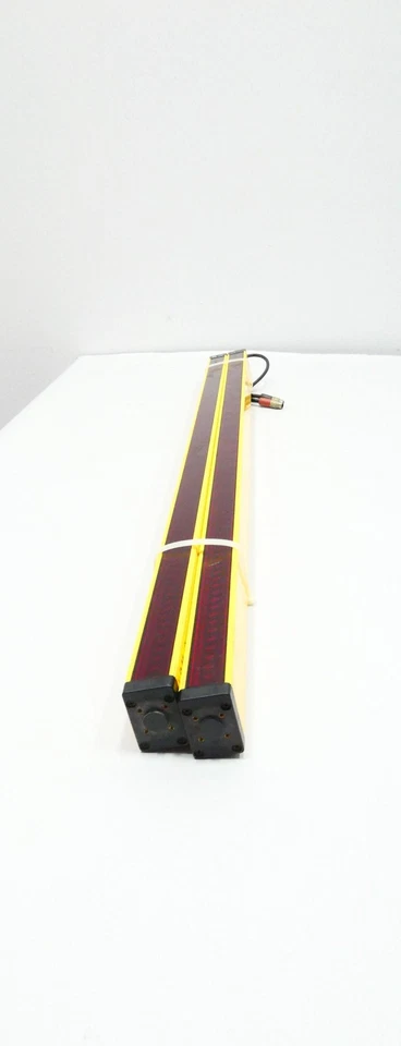 Sti MS46-20-955-Q1-X MS469R-20-955-Q1-R-NO-FP Mini Safe Light Curtain Set 24v-dc - Image 3 of 4