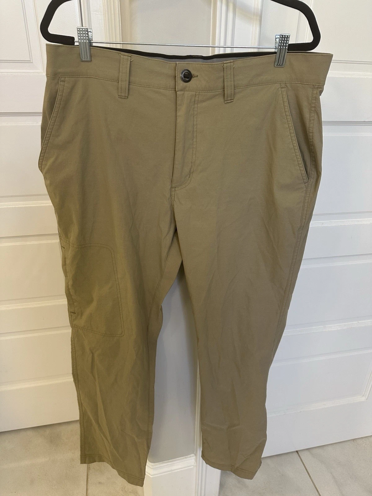 Orvis Tech Pants Men’s 38x29 Tan Stretch Hiking Trek Breathable Water Resistant