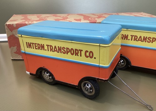 GÖSO INTERN. TRANSPORT CO. LKW + Anhänger + OVP Friktion W. G. Blechspielzeug - Bild 4 von 24