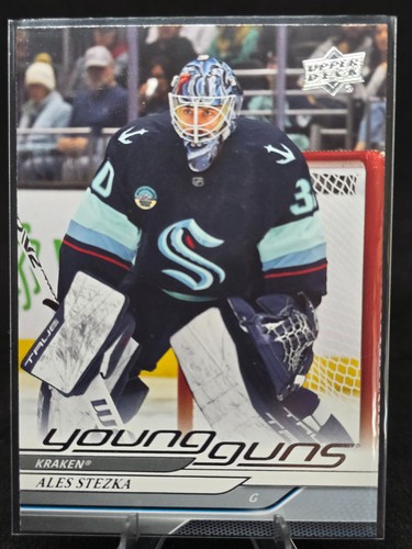 2024-2025 Upper Deck Young Guns - You Pick (Celebrini, Michkov, Hutson) The Best - Picture 108 of 111