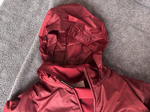 Gant Diamond G Zip Red Burgundy Jacket Outerwear Hooded Packable Water Repellent - Picture 9 of 13