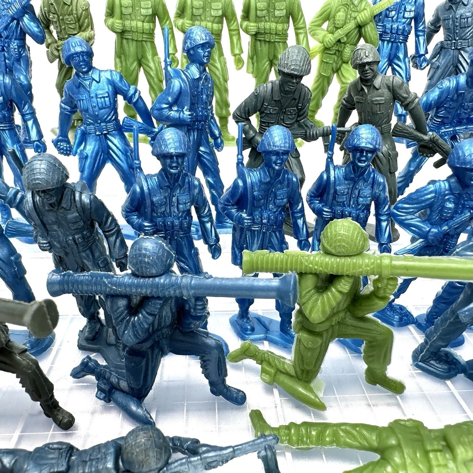 Lote de figuras de infantería de plástico soldados de juguete militares de la Segunda Guerra Mundial MPC de colección Foto 3 de 4
