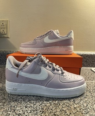 Women's Nike Air Force 1 '07 Platinum Violet Sail DV3808 001 Purple White Size 8
