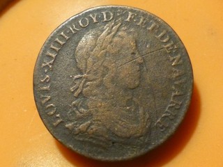 JETON ROYAL LOUIS XIV A REPERTORIER POUR EXPERTS ! 3 46gr !
