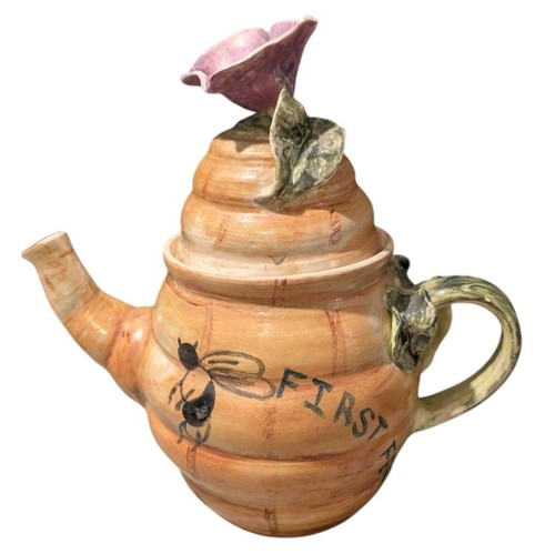 Folk Art Studio Pottery Teapot Beehive with Flower Top Bluemont Virginia Signed - Picture 2 of 21