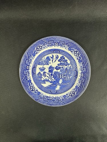 Blue Willow 10" Dinner Plate~Tunstall, England~Warranted Staffordshire - Picture 6 of 10