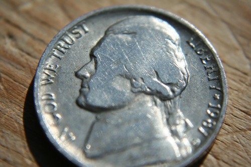 1987-D Jefferson Nickel Struck thru through grease NO FACE weighscorrect 5.0 gms - Picture 4 of 5