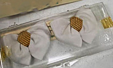 Vintage Art Deco Clip Bows - White and Gold - Venice California