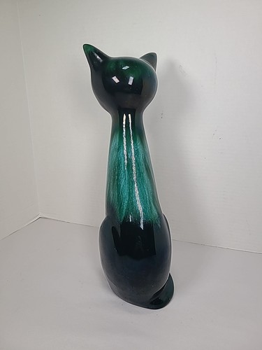 Vintage Blue Mountain Cat Figurine 14" Clay Cat Glazed Pottery Figurine - Picture 3 of 7
