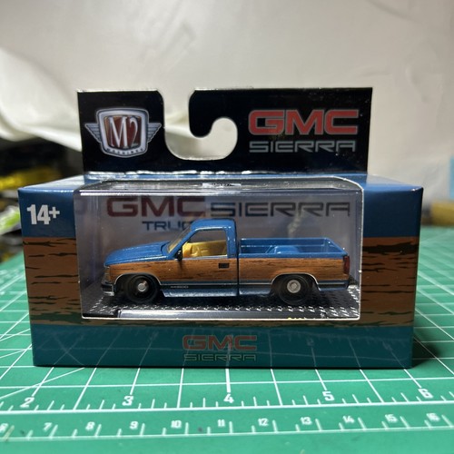 1989 GMC SIERRA 1500 Custom 2024 M2 Machines S124 O'REILLY’S Exclusive VHTF RARE