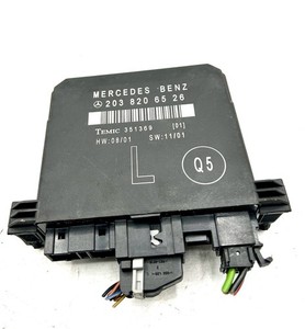 Orig. Mercedes C-Klasse W203 Türsteuergerät Modul Hinten Links 2038206526