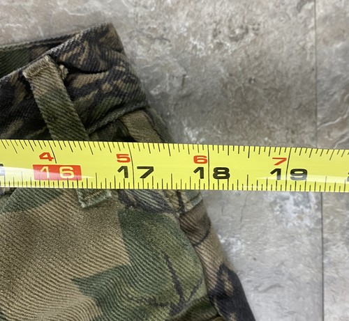 VTG Cabela’s Camo waterproof lined hunting pants size 38 Made In USA - Picture 9 of 11