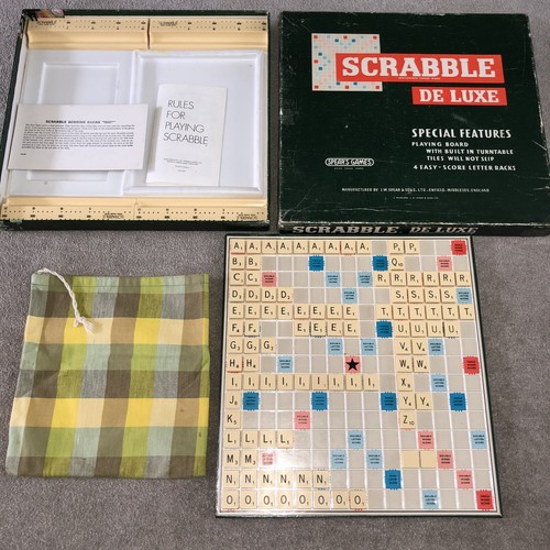 Juego de mesa Scrabble De Luxe vintage (1973) con tocadiscos incorporado - Imagen 2 de 15