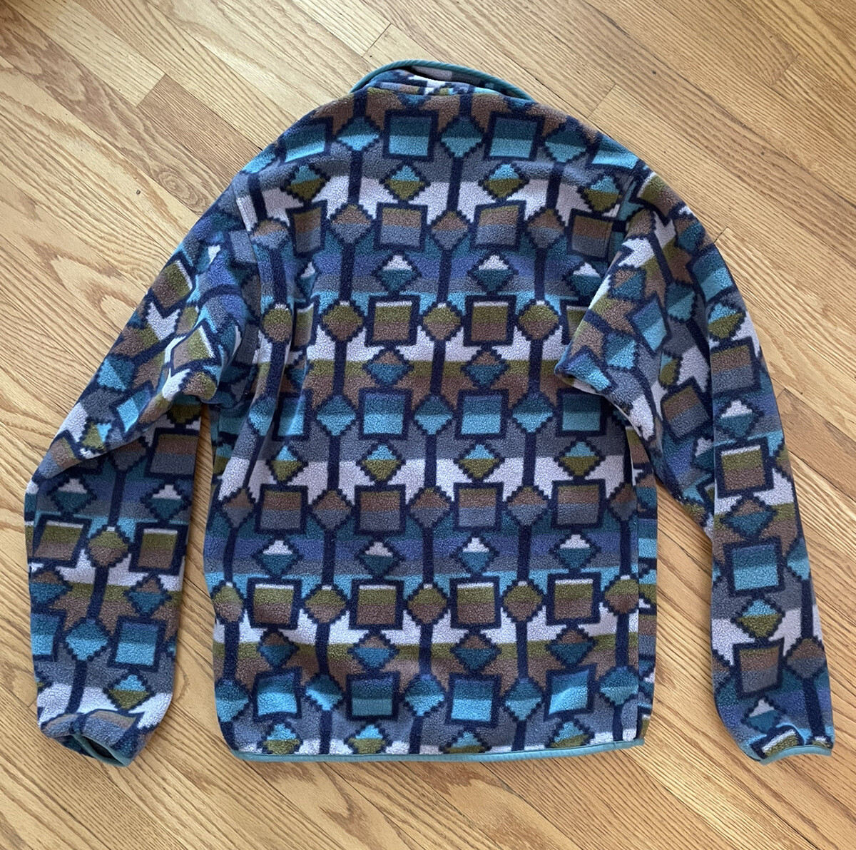 Patagonia synchilla hot sale cedar mesa