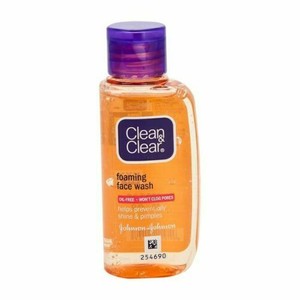 clean & clear 100 ml