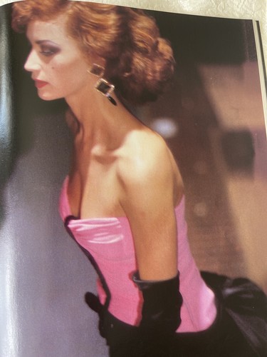 Valentino French Harpers Bazaar Fashion Magazine September 1985 Photography VTG - Picture 11 of 23