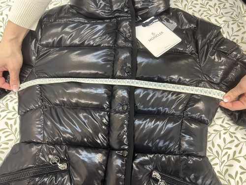 MONCLER DONNA  MODELLO BARANTE PIUMINO CORTO NERO LUCIDO TG 2 M NUOVO ETICHETTE - Imagen 21 de 24