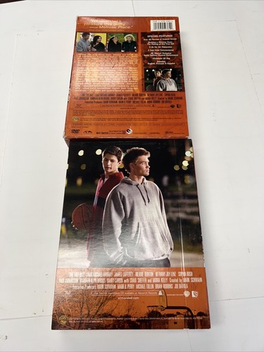 One Tree Hill - The Complete First Season (DVD, 2005, 6-Disc Set) - Picture 5 of 18