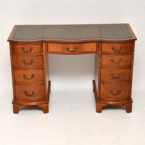 Antique Mahogany Leather Top Pedestal Desk - Picture 2 of 11