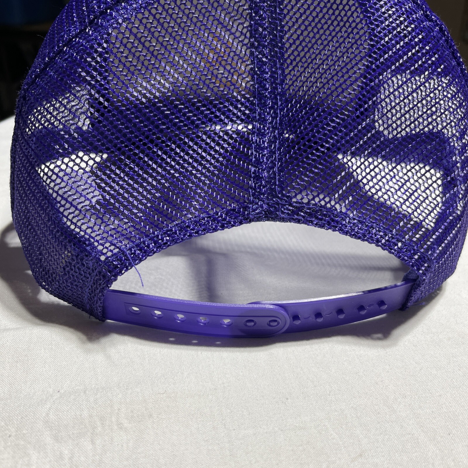 Picture 4 of 8