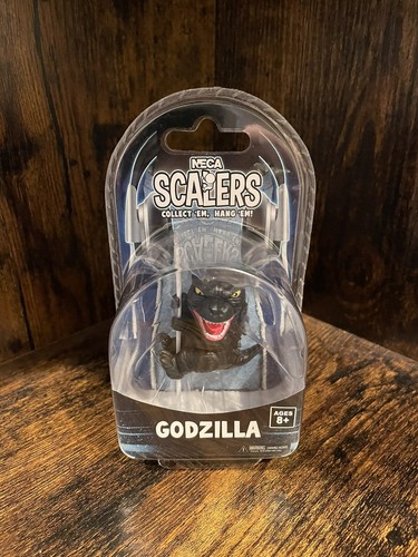 Neca Godzilla Scaler NEW! - Picture 1 of 2