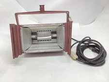 Mole-Richardson TYPE 3211 MOLEQUARTZ BROAD 1000W Reflector Stage  Movie Lights