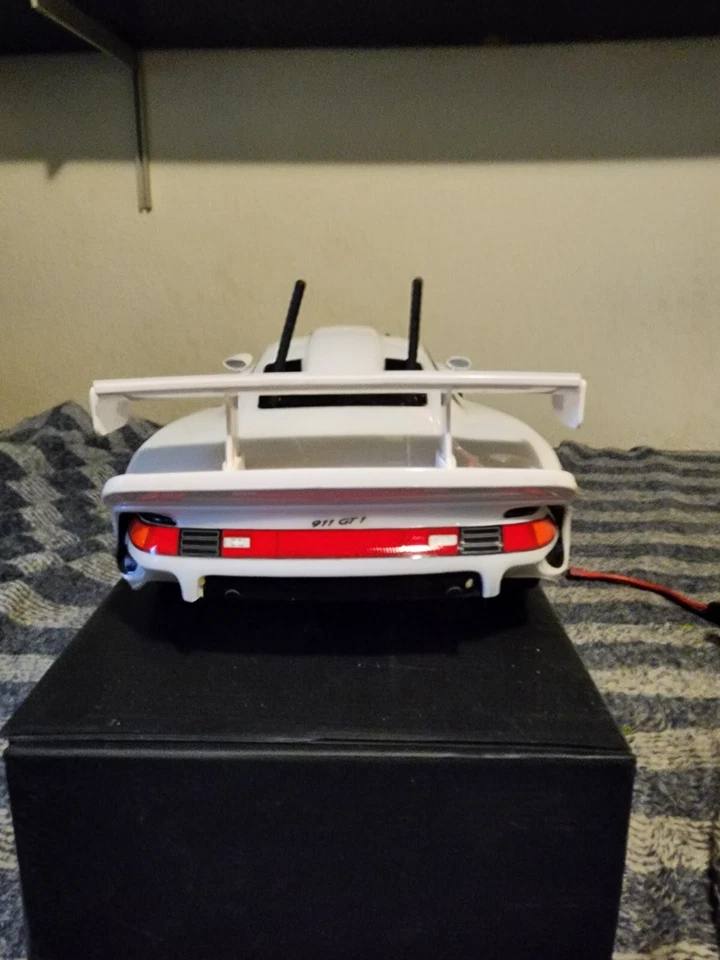 Tamiya RC Porsche 911 GT1 Built - Image 4 of 4