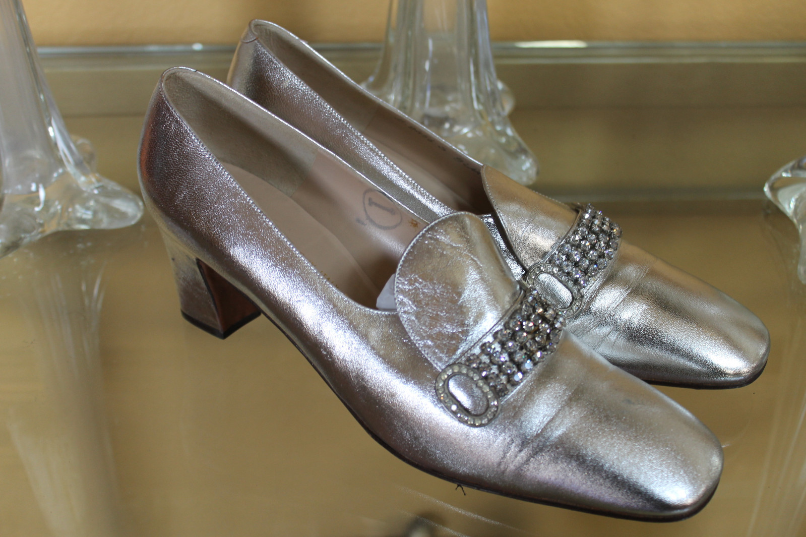 Vintage Plata Zapatos Mocasines Saks Fith Avenue Italia Medio Tacones Slip Ons 9.5 AA Vintage Vintage Vintage Plata Zapatos Mocasines Saks Fith Avenue Italia Medio Tacones Slip Ons 9.5 AA wholesape barato