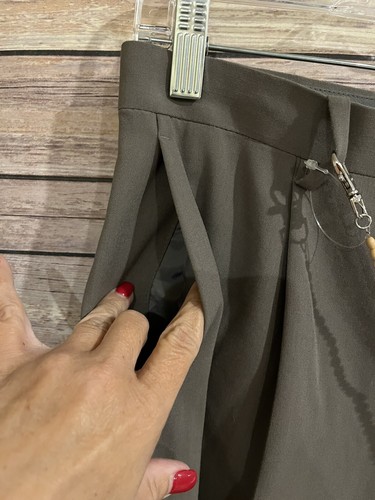 Pantalones de vestir INC con cinturón de cadena. Pantalones Cortos Taupe Talla 33 Nuevos con Etiquetas Bolsillos Frente Plano - Imagen 2 de 16
