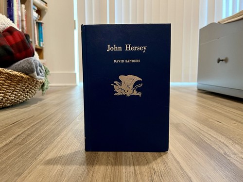 United States Authors Ser.: John Hersey by David Sanders (1984, Library Binding) - Foto 1 di 12