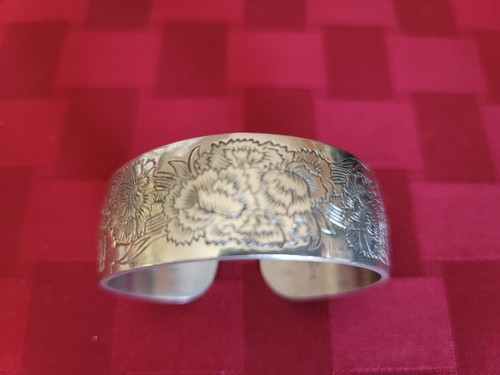 Kirk Stieff Vintage 900-1 Pewter Flower of the Month Carnation Bracelet - Picture 4 of 12