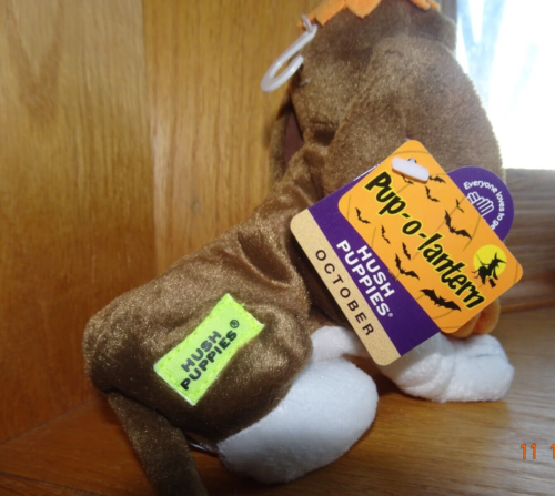Vtg Applause Hush Puppies Basset Hound Pumpkin Dog Bean Bag Plush pup-o-latern - Picture 3 of 8