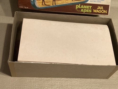 Addar Super Scenes Planet Of The Apes - Jail Wagon Scene Model Kit - Open!! - Picture 8 of 18