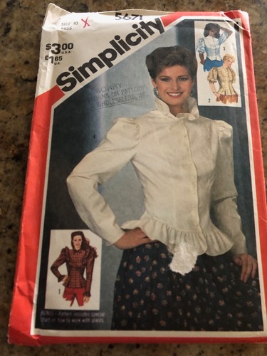 🦋SIMPLICITY #5671 - LADIES (4 STYLE) VICTORIAN FITTED BLOUSE PATTERN 6 or 10 FF - Picture 1 of 2