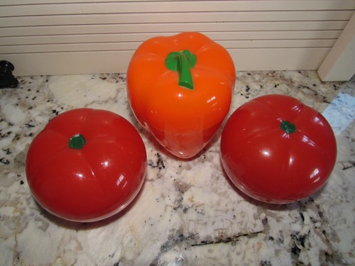 Hutzler 3 Stück Behälter Gemüse Aufbewahrung mit Pfeffer- & Tomatenform Sparer - Bild 3 von 9