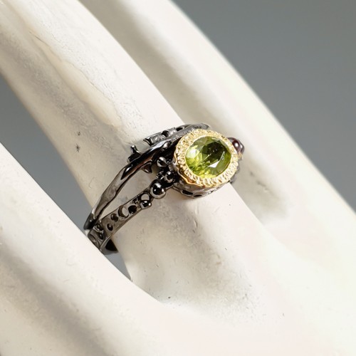Vintage ring Natural Peridot Ring 925 Sterling Silver Size 7 /R435715 - Picture 3 of 8