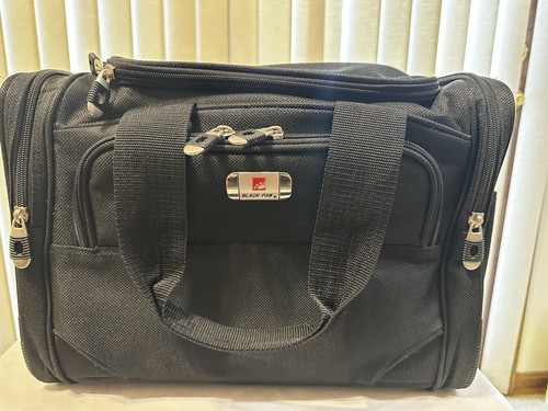 Black Paw, Travel Bag, Carry On,  15” L, 8” W, 11” T - Picture 1 of 11