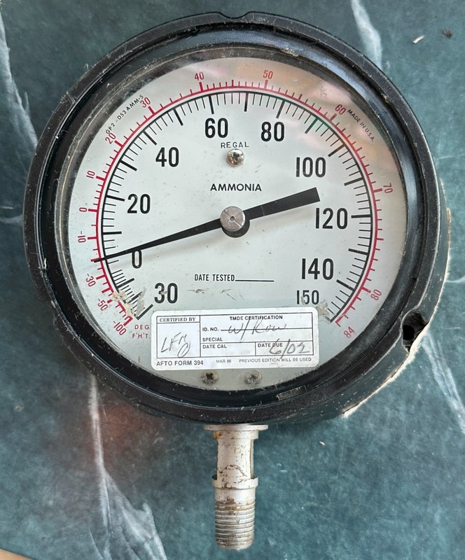 REGAL GAUGE G15-20 TUBE-STEEL Ammonia SOCKET MADE IN USA NO RESERVE!