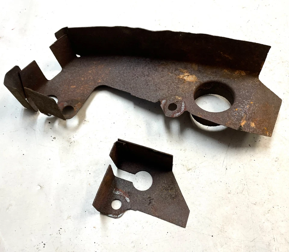 Colector de escape Jeep CJ 6 cilindros protector térmico 4.2 258 72-80 CJ5 CJ7 ENVÍO GRATUITO Foto 3 de 4