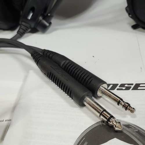 Bose A20 ANR Aviation Headset Dual GA Plug With Bluetooth - Bild 2 von 12