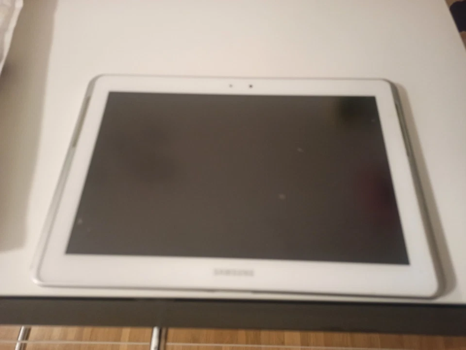 FÜR BASTLER! Samsung Galaxy Tab 2 GT-P5100 16GB, WLAN + 3G, 25,7 cm (10,1 Zoll)