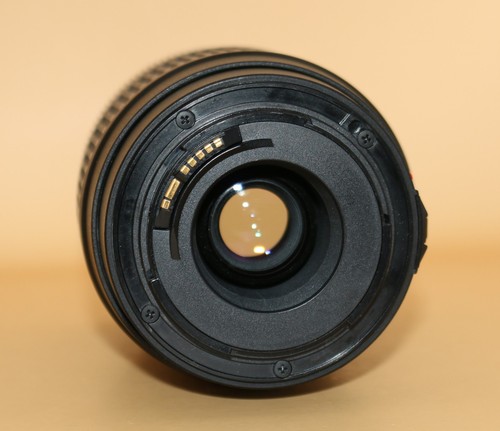 Tamron 70-300mm f/4-5.6 Di LD Macro 1:2 Zoom Lens A17 for Canon EF – Tested - Picture 10 of 18