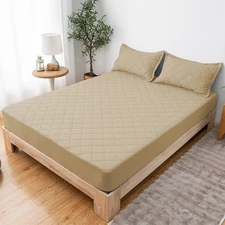 Waterproof Mattress Protector, Quilted Mattress Pad Cover Ultra Soft& Breathable