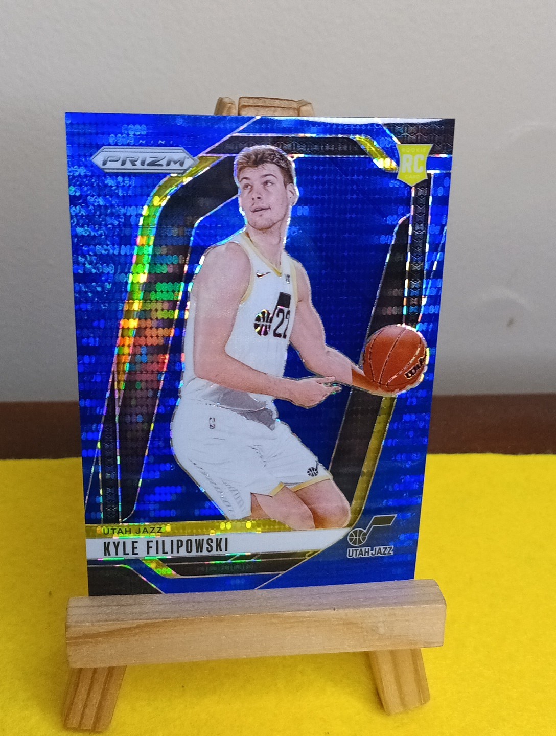 Kyle Filipowski 2024-25 Panini Prizm Rookie Blue Pulsar Prizm SP/99 #263 RC RTG*