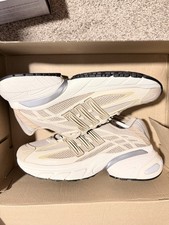 adidas Adistar XLG 2.0 Low Top Lace-Up Sneakers Alumina Beige KI6670
