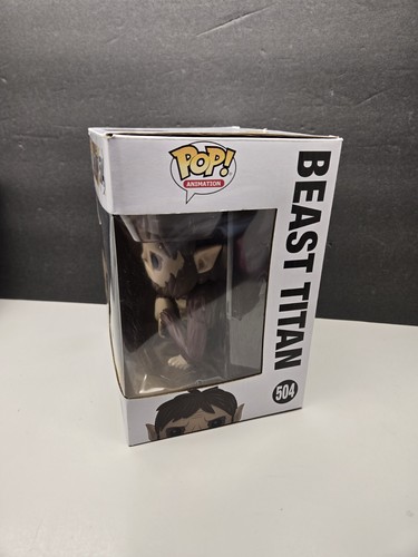 Funko Pop! Attack On Titan Beast Titan #504 Hot Topic Exclusive LESEN - Bild 7 von 11