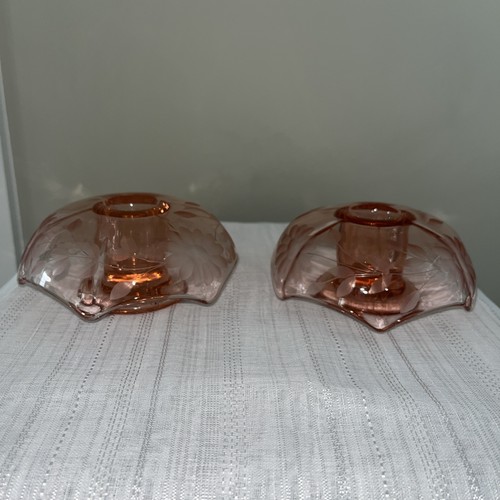 1930s Etched Floral Pink Depression Glass Bowl & Candleholders Console Set - Picture 7 of 21