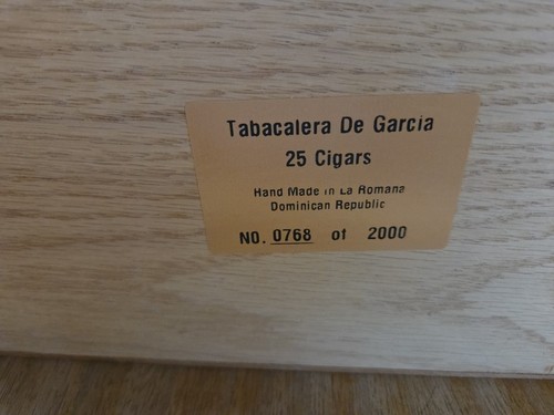Cave à cigares collector H. Upmann 2000 La Havane du millénaire 2000 T6 - Photo 8/12