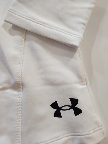 Under Armour Girls' Cozy Armour Long Mock T-Shirt White (100)/White Youth XL - Picture 3 of 7